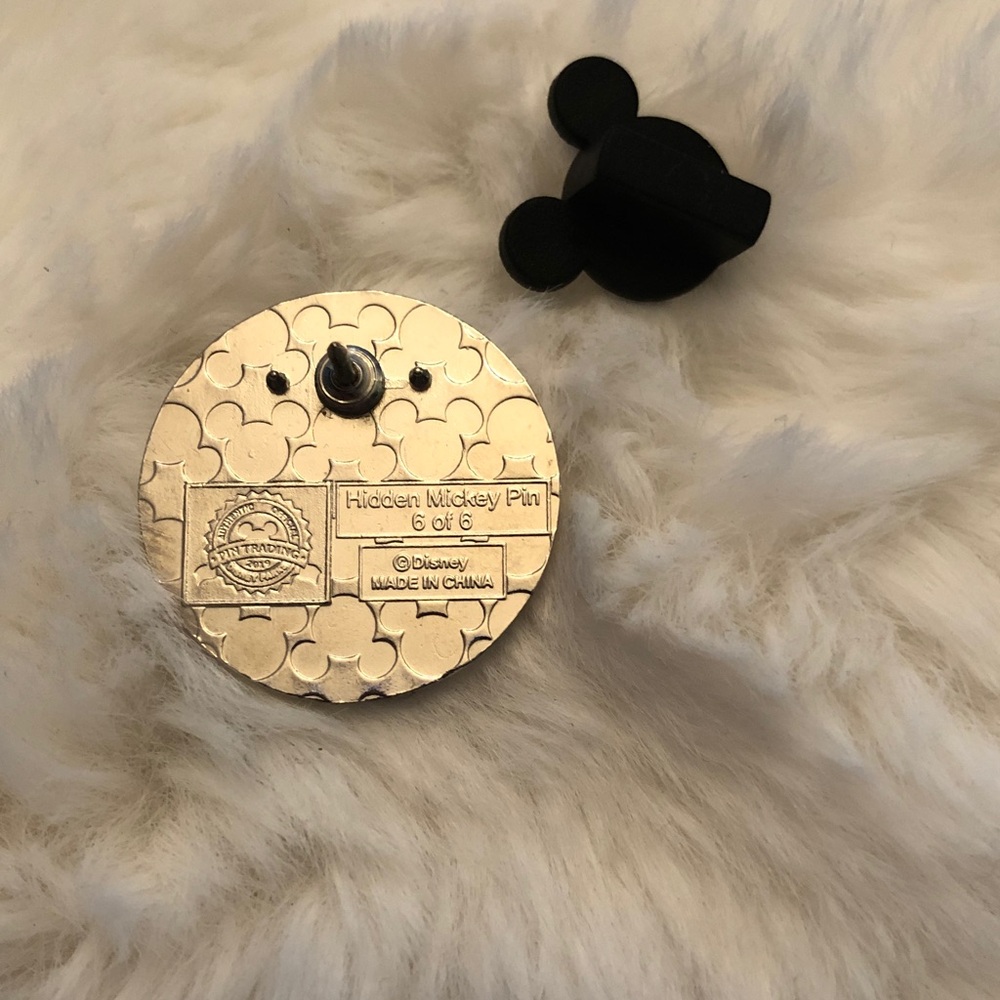 Authentic Hidden Mickey pin. Each pin $8 or 4 pins for $25, additional pins $5. - Picture 4 of 5